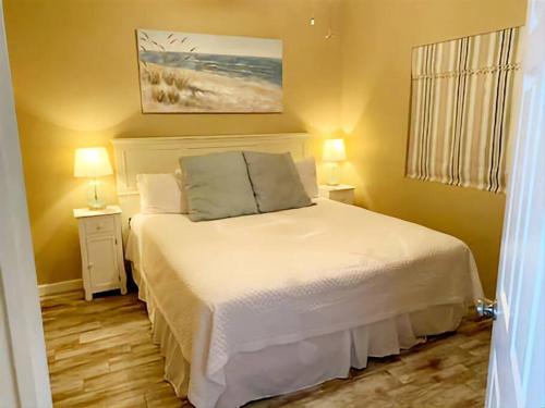 Photo #2 of Beach Club - Catalina 902-1 bed 2Bath in Gulf Shores, AL