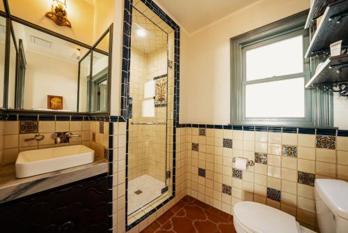 Photo #3 of El Caminante Bar & Bungalows in Dana Point, CA