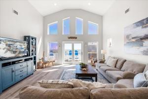 Photo #4 of Wave Louder - Gulf view beach house with NEW private HEATED pool! PET FRIENDLY! home in Dauphin Island, AL