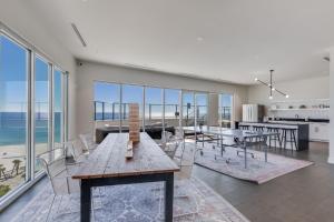 Photo #5 of Luxury 4 BR Beachfront Condo with Rooftop Pool Next to the Hangout! GP 303 in Gulf Shores, AL