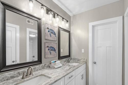 Photo #3 of Casa Del Sol B1 in Gulf Shores, AL