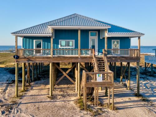 Photo #3 of Serenity Now - Two Master Bedrooms - North and South facing decks - Perfect for two families! home in Dauphin Island, AL