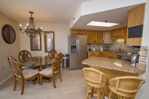 Photo #5 of Phoenix III 3097 in Orange Beach, AL
