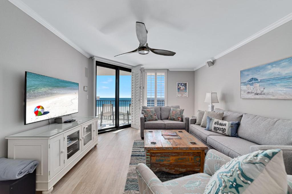 Photo #1 of Phoenix East II 2044 in Orange Beach, AL