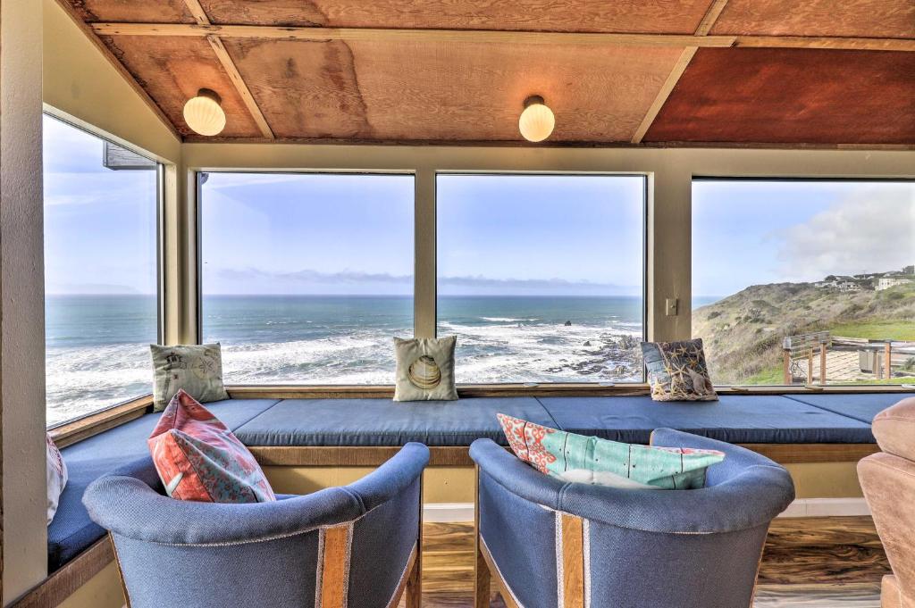 Photo #1 of Rahus Ocean Refuge with Manchester Coast Views! in Manchester, CA
