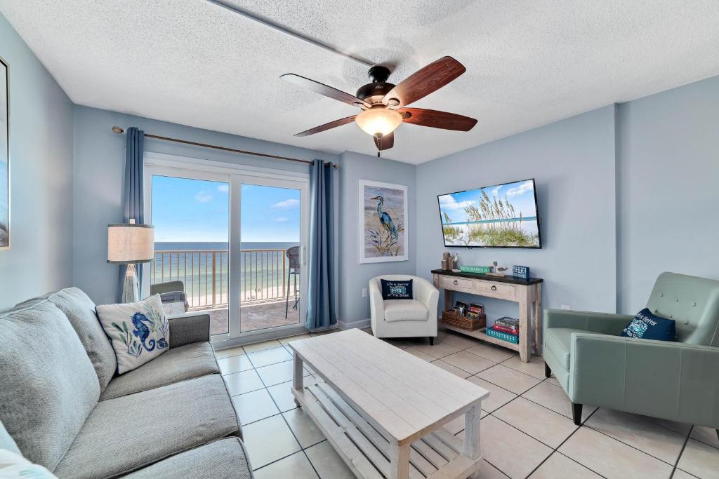 Photo #1 of Clearwater Unit 7B in Gulf Shores, AL