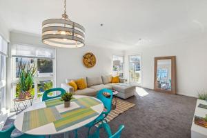 Photo #4 of Seas the Day by Cardo - La Jolla Beachfront in San Diego, CA