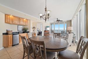 Photo #5 of The Colonnades 703 in Gulf Shores, AL