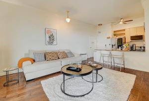 Photo #5 of Ocean View Suite by Convention Center & Beach in Long Beach, CA
