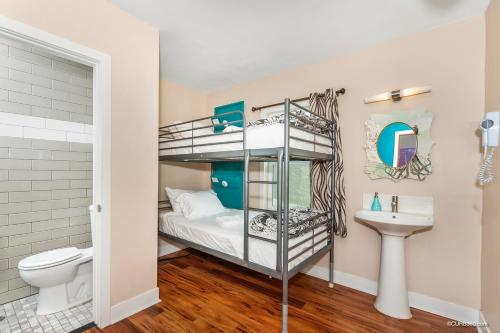 Photo #3 of Samesun Ocean Beach Hotel & Hostel in San Diego, CA