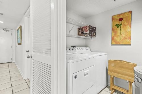 Photo #3 of Phoenix 6 Unit 813 in Orange Beach, AL