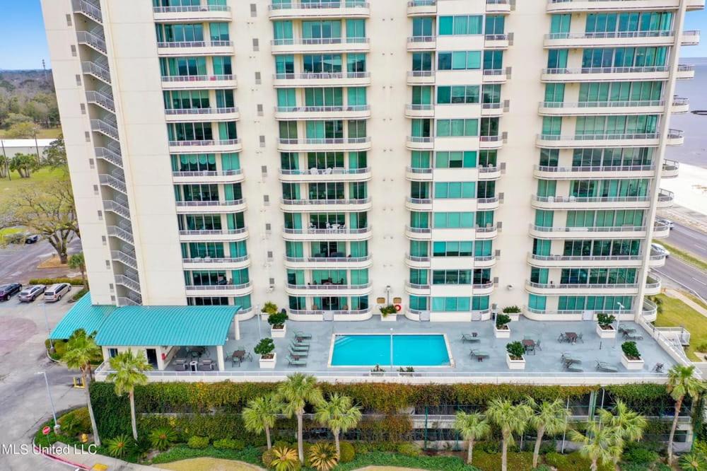 Photo of Ocean Club 906 Grand in Biloxi, MS