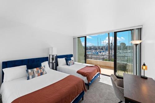 Photo #2 of Peridot Palm - Marina Views 2BR w Private large Patio in Marina del Rey, CA