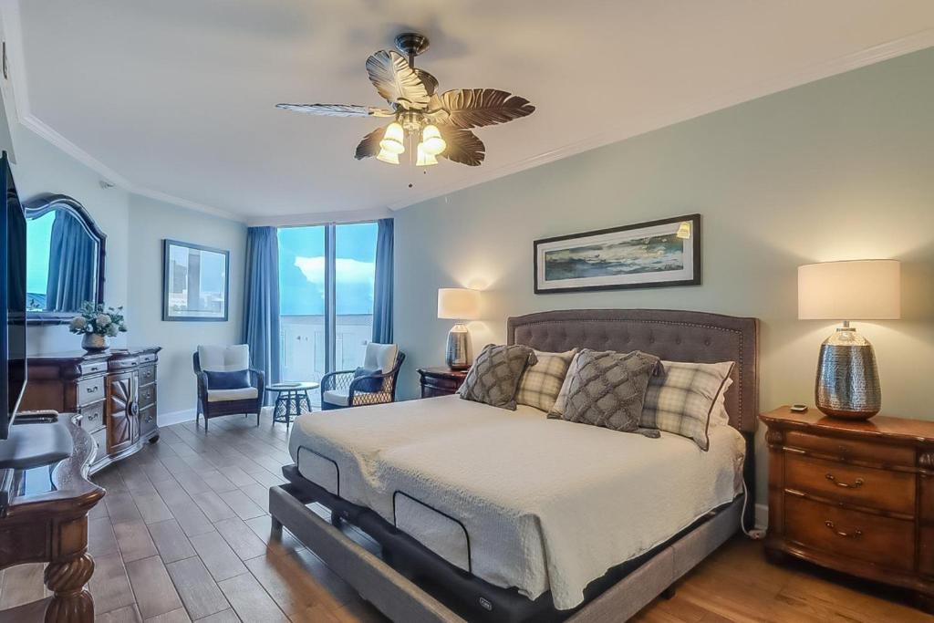 Photo of Sandy Shores Condominium in Biloxi, MS