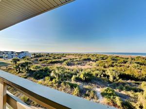 Photo #4 of Lighthouse Point 15C in Tybee Island, GA