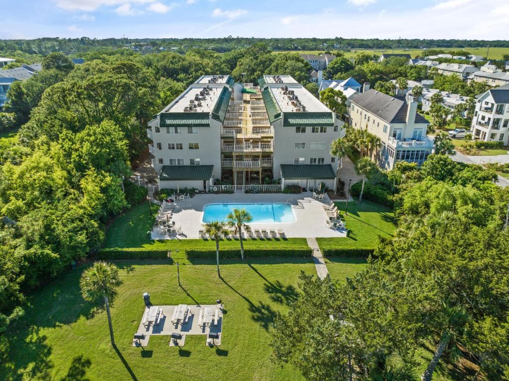 Photo of Shipwatch, Unit 113 - 1524 Wood Avenue in St Simons Island, GA