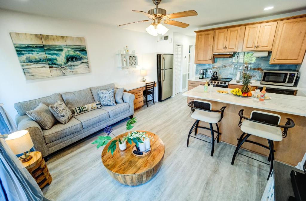 Photo of Palm Paradise in Isle of Palms, SC