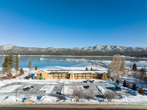 Photo #3 of Hotel Marina Riviera in Big Bear Lake, CA