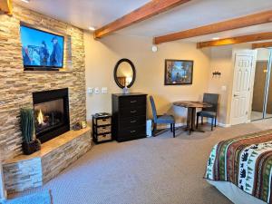 Photo #5 of Lakeland Village #105 in South Lake Tahoe, CA