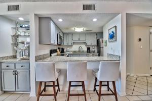 Photo #5 of Direct Ocean Front 3BR/2BA Dog Friendly in North Myrtle Beach, SC