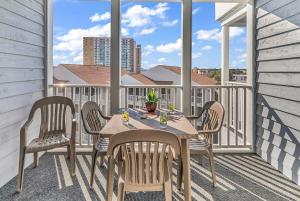 Photo #5 of Pelican's Landing Ocean View Unit 409 in Myrtle Beach, SC