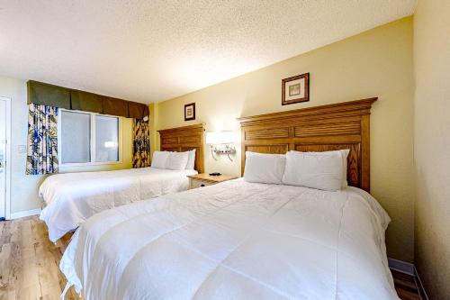 Photo #2 of Compass Cove 655 in Myrtle Beach, SC