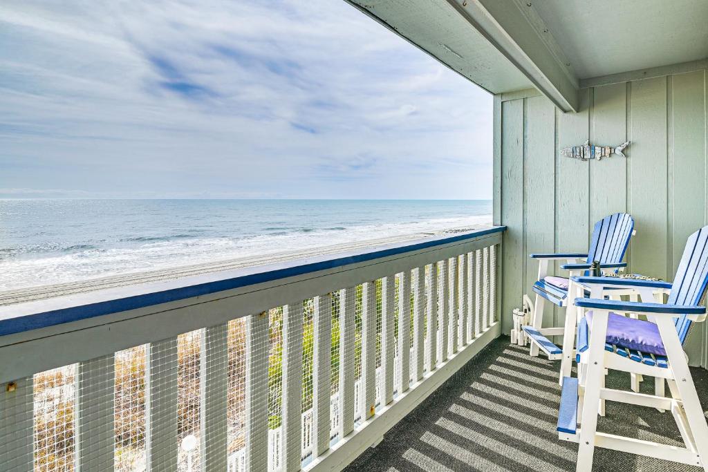 Photo of On-The-Beach Escape Oceanfront in Surfside! in Surfside Beach, SC