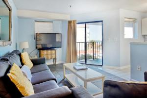 Photo #6 of Renaissance 211 in Myrtle Beach, SC