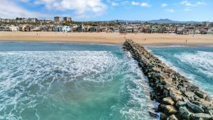 Photo #4 of 3607 Seashore Dr A in Newport Beach, CA