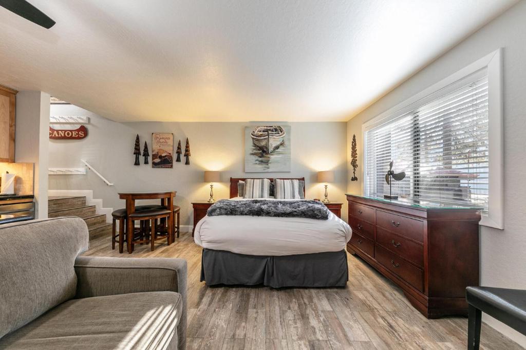 Photo of Deluxe Studio Partial Lake View #125 at Donner Lake Village in Truckee, CA