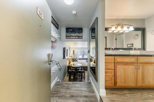 Photo #2 of Deluxe Studio Partial Lake View #125 at Donner Lake Village in Truckee, CA