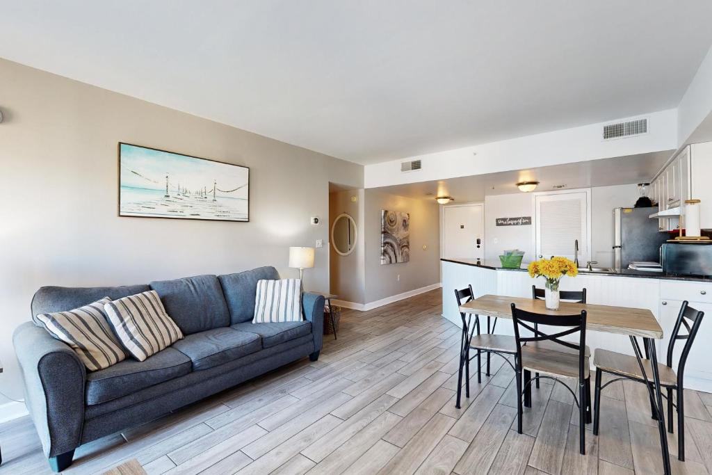 Photo of Ocean Breeze Retreat in Little River, SC