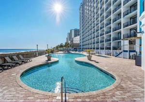 Photo #4 of Unwind by the Waves Oceanfront Suite CR 1506 in Myrtle Beach, SC