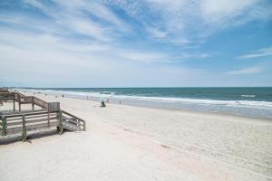 Photo #3 of Dale's Coastal Retreat Pet Friendly w/ Ocean Views in Pawleys Island, SC