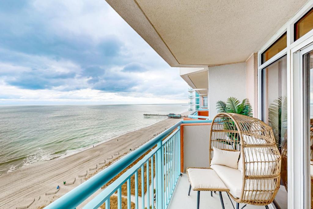 Photo #1 of Sandy Daydreams, Unit PH3 in Myrtle Beach, SC