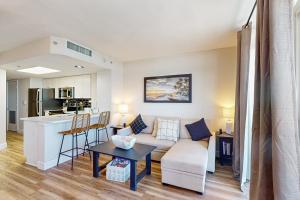 Photo #5 of Sandy Daydreams, Unit PH3 in Myrtle Beach, SC