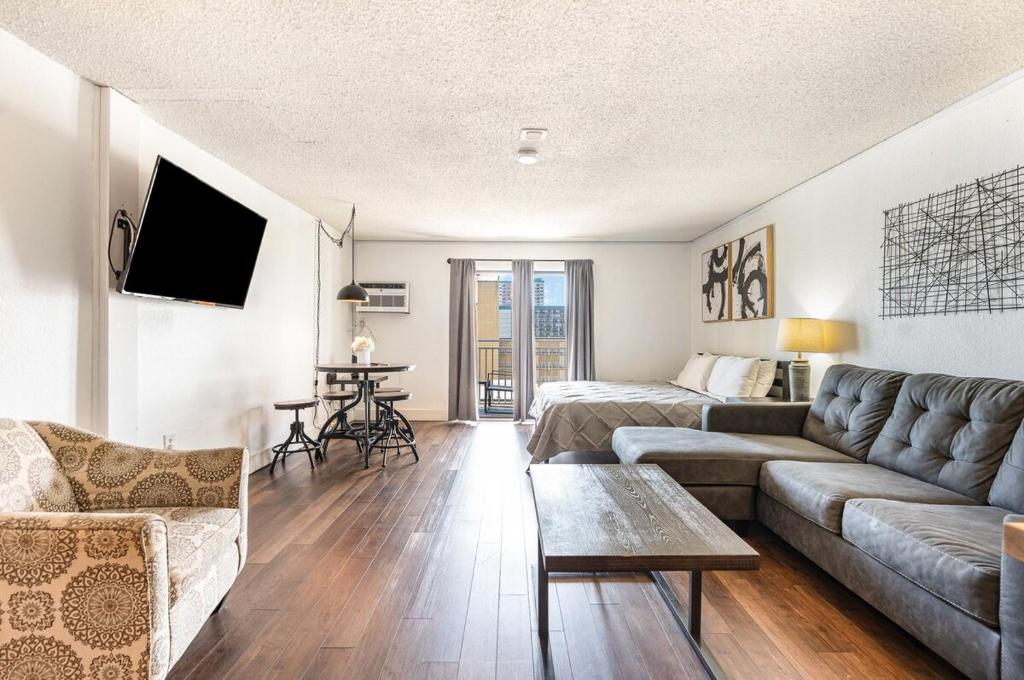 Photo #1 of King Oceanview Studio, SMART TV, 12 PM Check-In, in Myrtle Beach, SC