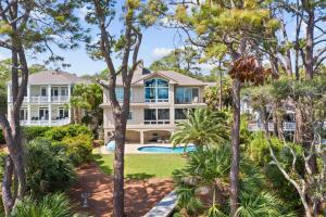 Photo #4 of 12 Cassina Lane in Hilton Head Island, SC