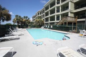 Photo #4 of Ocean Pearl in Isle of Palms, SC