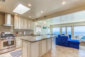 Photo #4 of Ocean Beach Cliffs Sanctuary in San Diego, CA