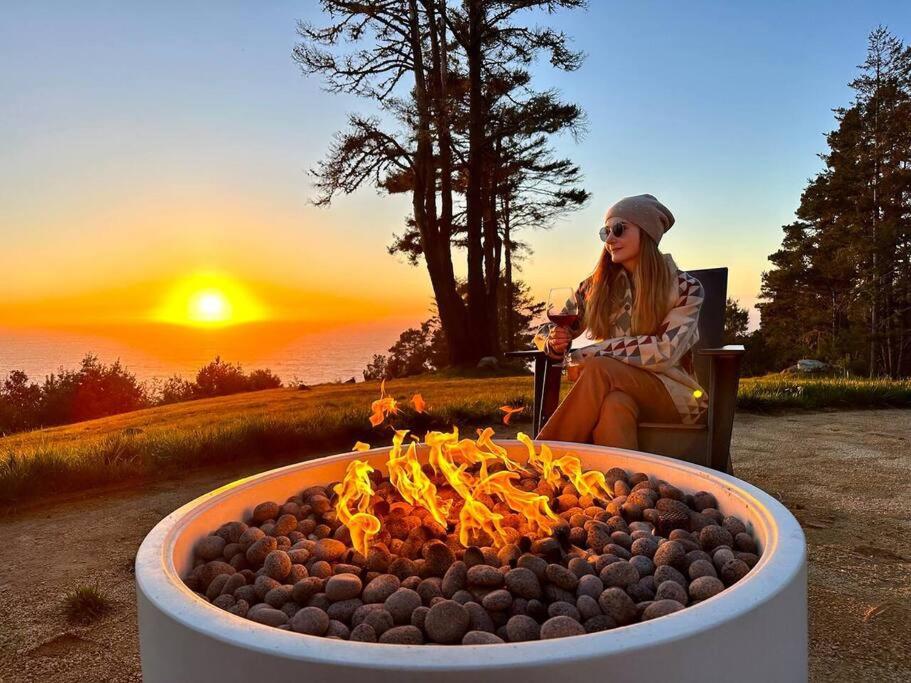 Photo of Driftwood Lodge~5 BR/7 Bath~30-acre Private Estate in Walsh Landing, CA