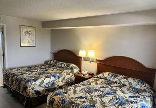 Photo #2 of Updated One Bedroom Condo- Boardwalk Resort Unit 837 - Direct Oceanfront! Sleeps 8! in Myrtle Beach, SC