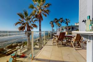 Photo #6 of On the Beach - Unit B in Oceanside, CA