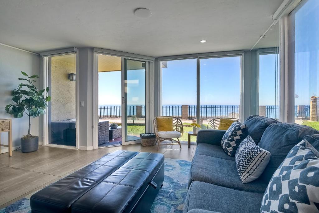 Photo #1 of Oceanfront Condo, Hot Tub, Heated Pool, Beach Access, Beach Gear in Solana Beach, CA