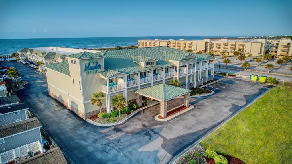 Photo of Islander Hotel & Resort in Emerald Isle, NC