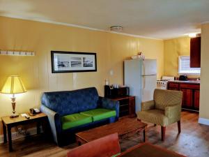 Photo #5 of Colonial Inn in Nags Head, NC