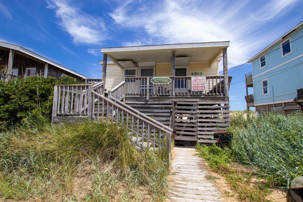 Photo of KH24, All Sandy- Oceanfront, Ocean Views, screened porch in Kitty Hawk, NC