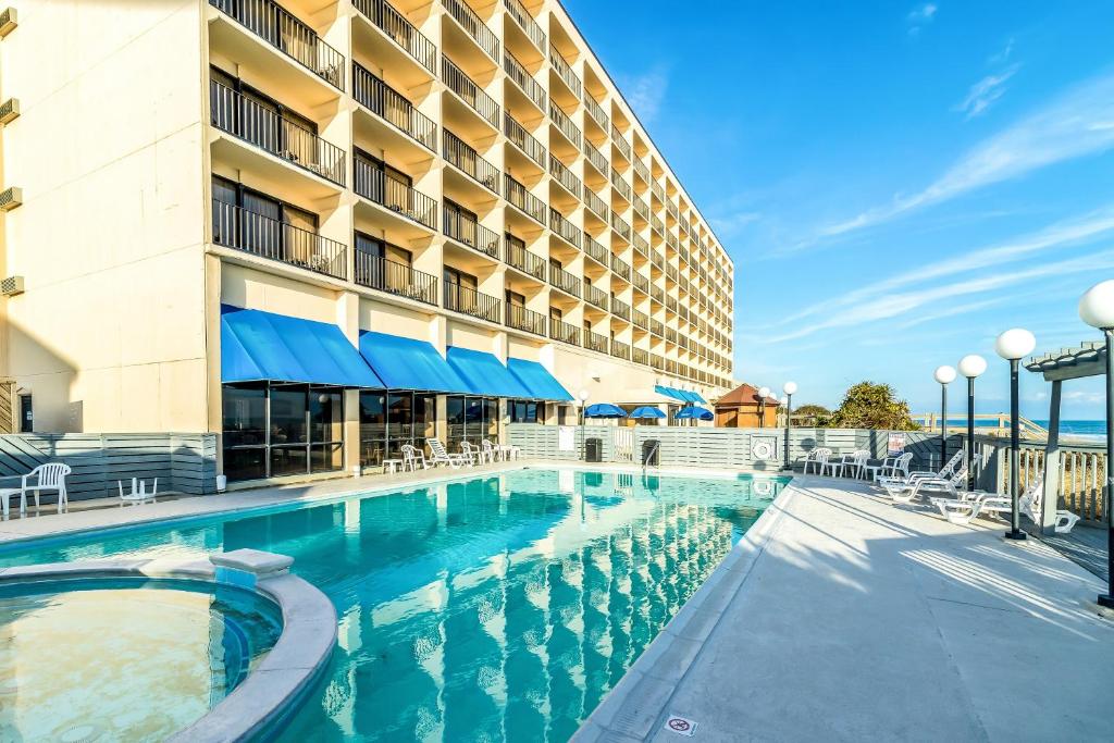 Photo of Crystal Coast Oceanfront Hotel in Pine Knoll Shores, NC