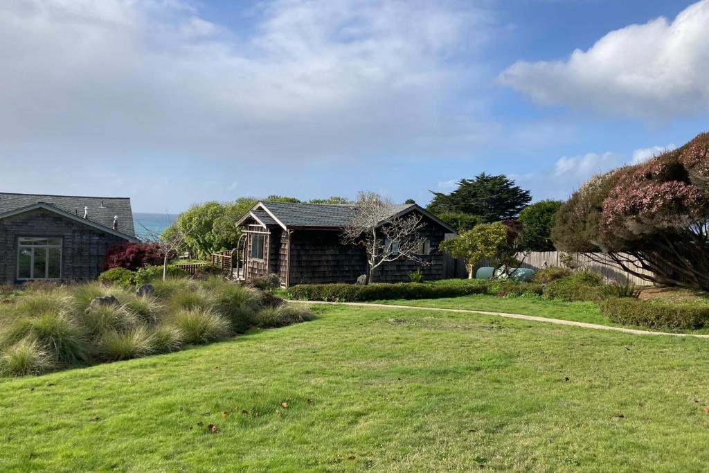 Photo #1 of Perched on the Bluff - Casita in Mendocino, CA