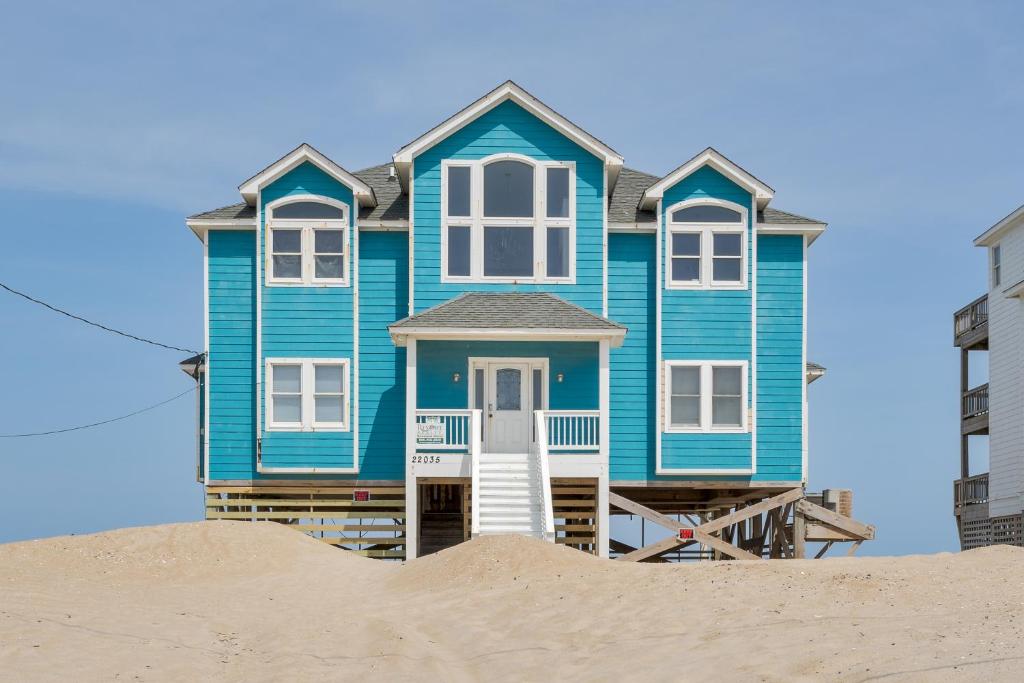 Photo of 7016 - Caribbean Queen by Resort Realty in Waves, NC